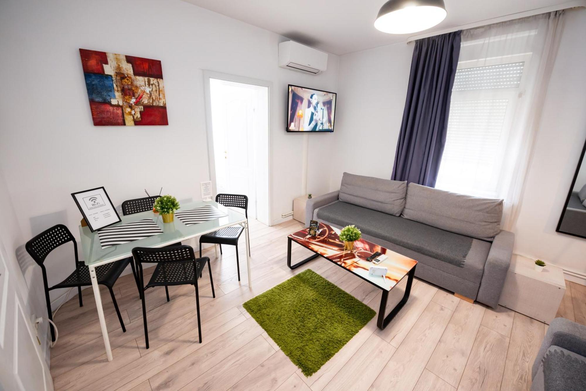 Ideal Accommodation Unirii Square Boekarest Buitenkant foto