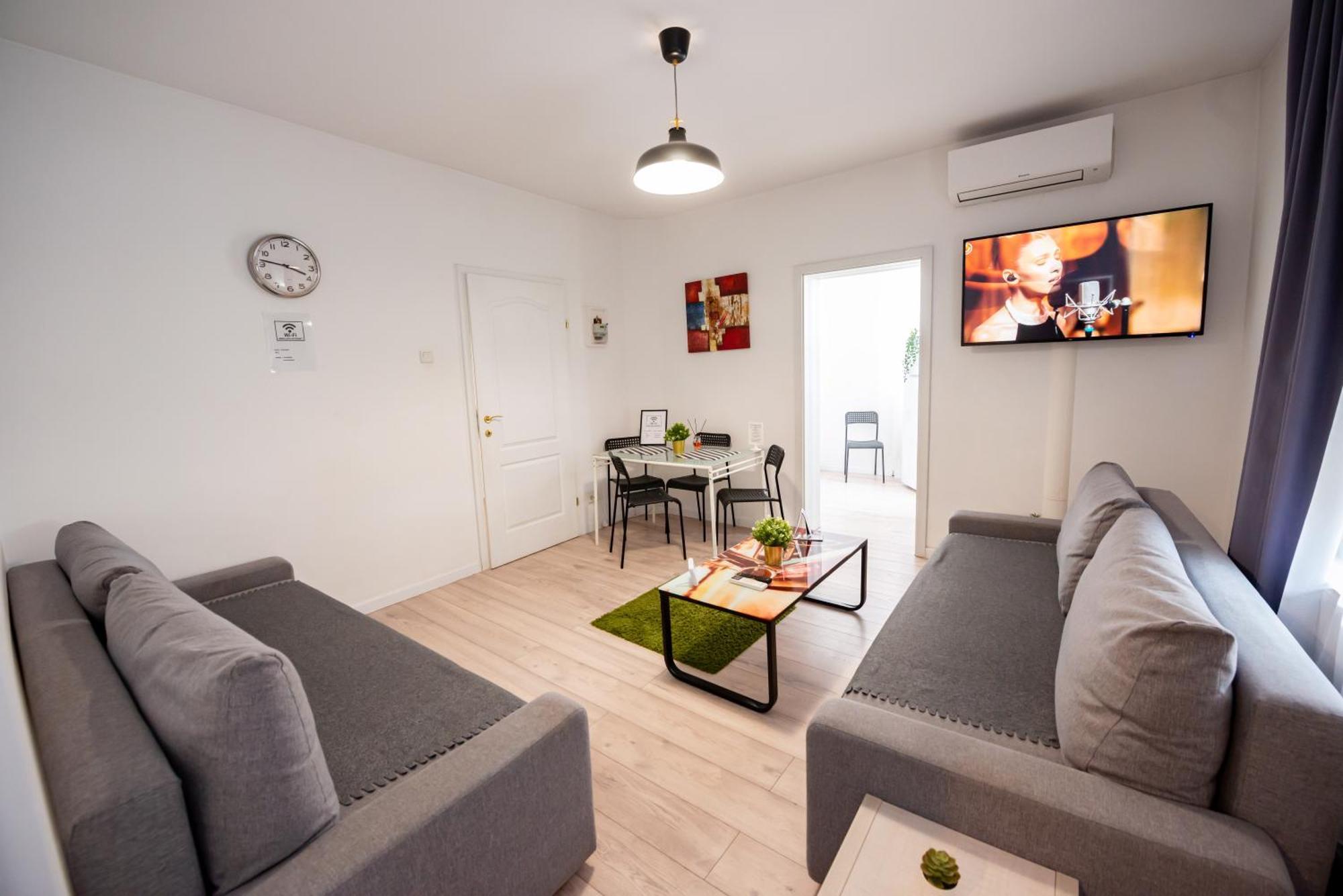 Ideal Accommodation Unirii Square Boekarest Buitenkant foto