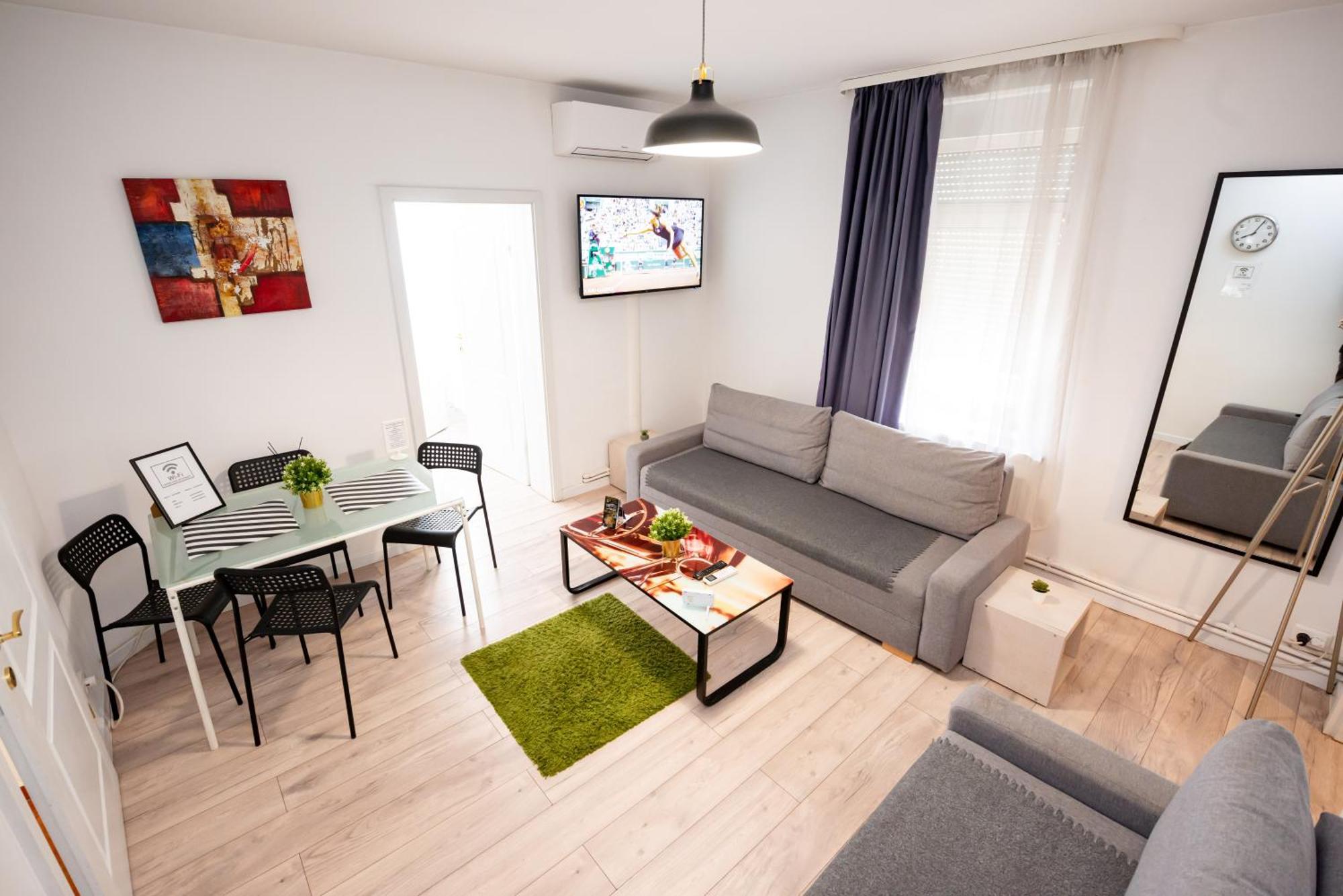 Ideal Accommodation Unirii Square Boekarest Buitenkant foto