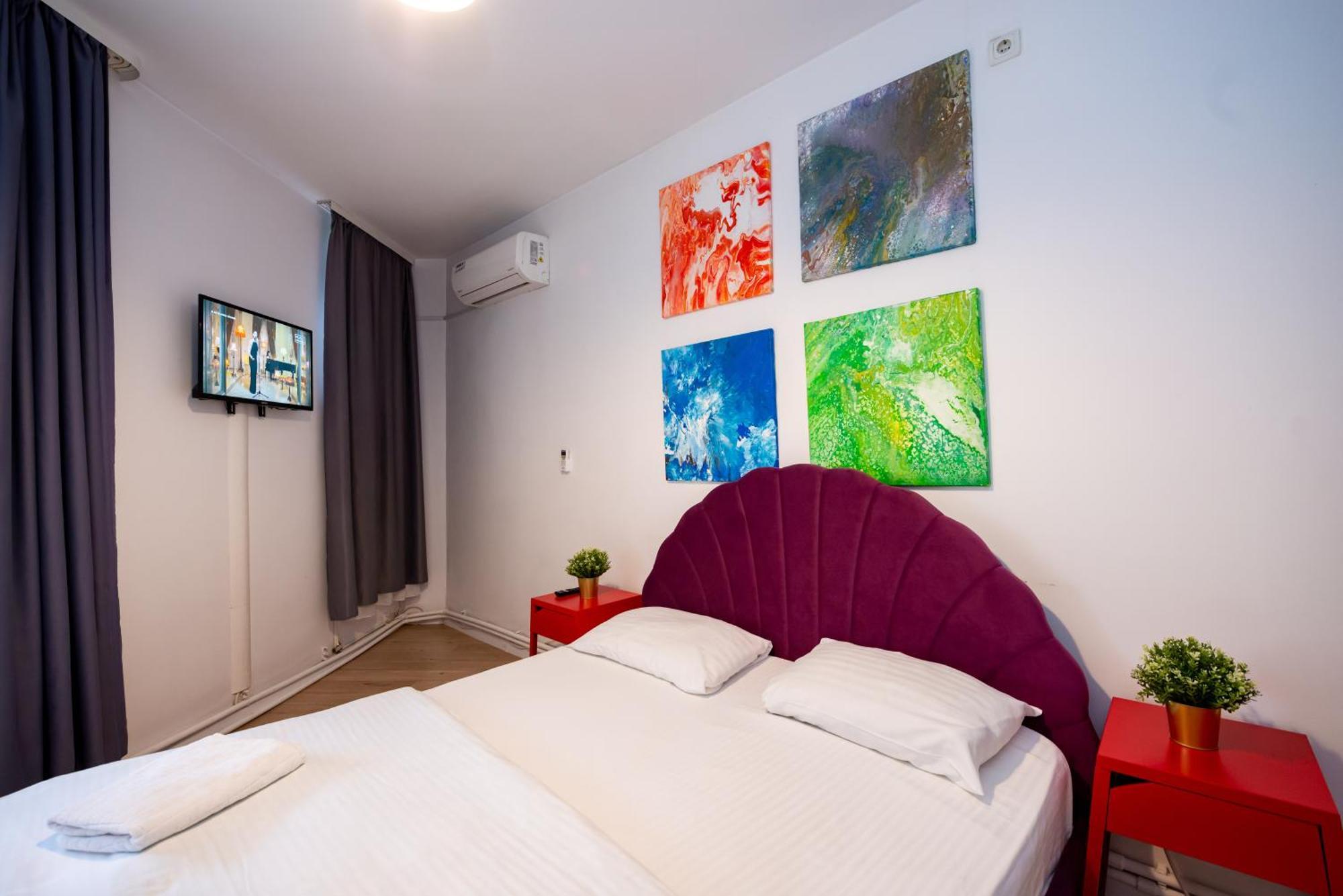 Ideal Accommodation Unirii Square Boekarest Buitenkant foto