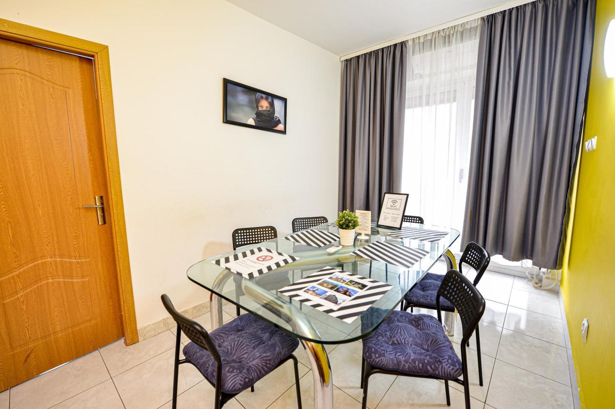 Ideal Accommodation Unirii Square Boekarest Buitenkant foto